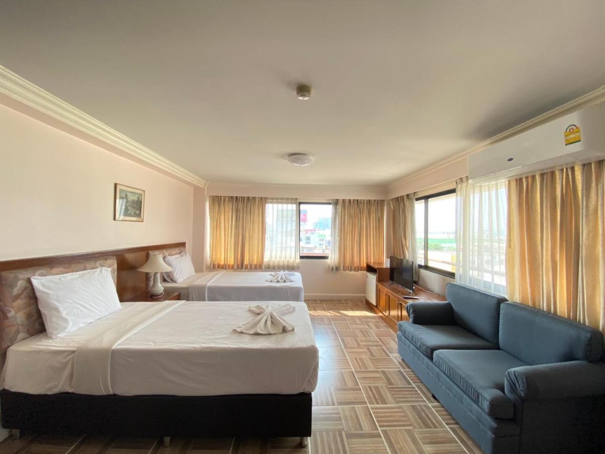 Jumbotel Hotel Банкок Екстериор снимка